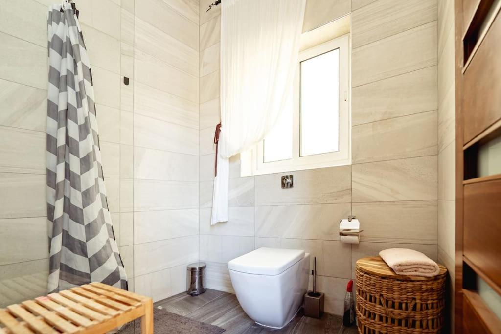 Apartamento Luxury Designer Penthouse With Private Jacuzzi Sliema Exterior foto