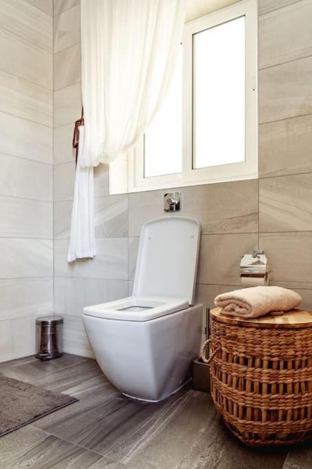 Apartamento Luxury Designer Penthouse With Private Jacuzzi Sliema Exterior foto