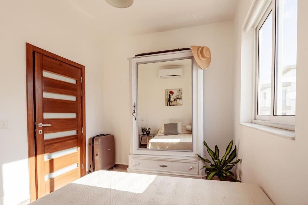 Apartamento Luxury Designer Penthouse With Private Jacuzzi Sliema Exterior foto